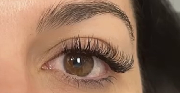 Lash Removal