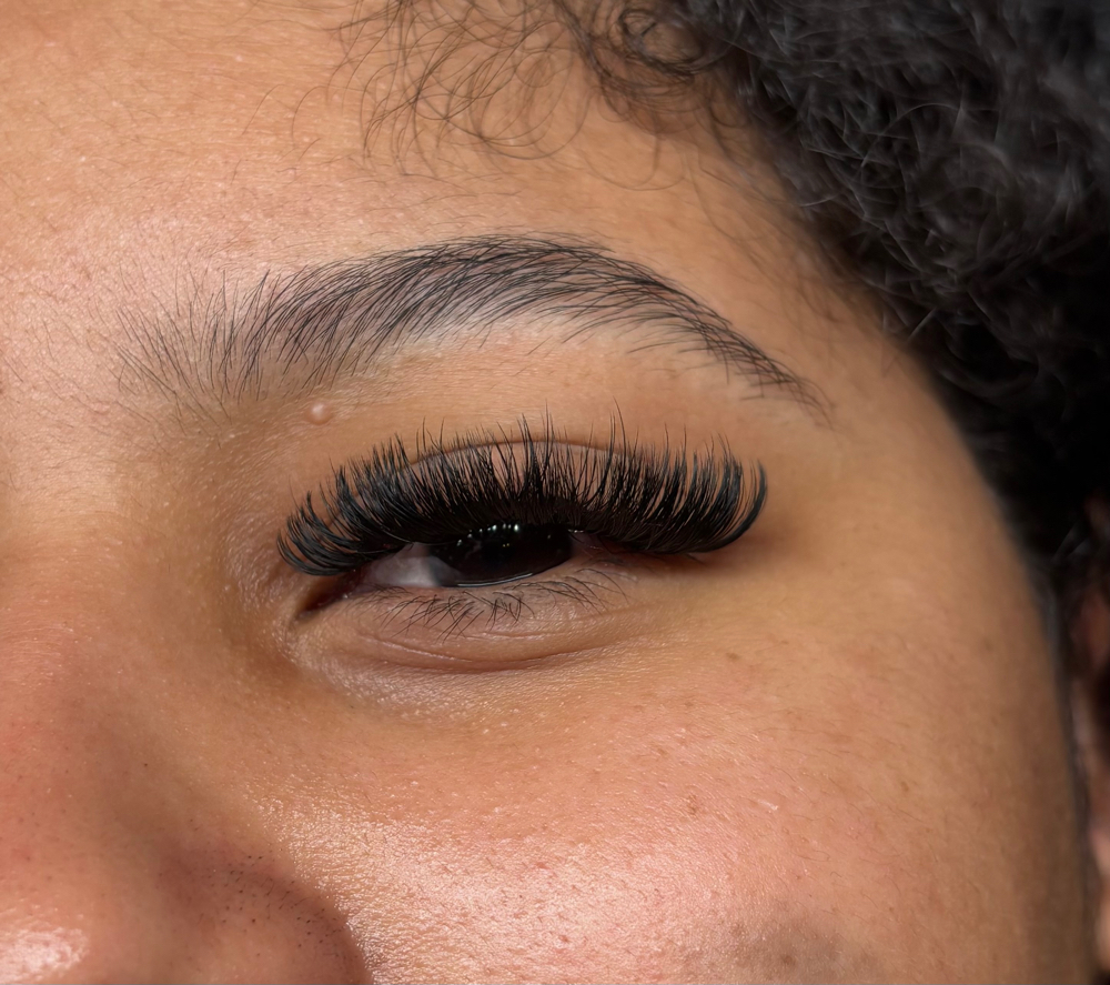 Hybrid Lash Extentions