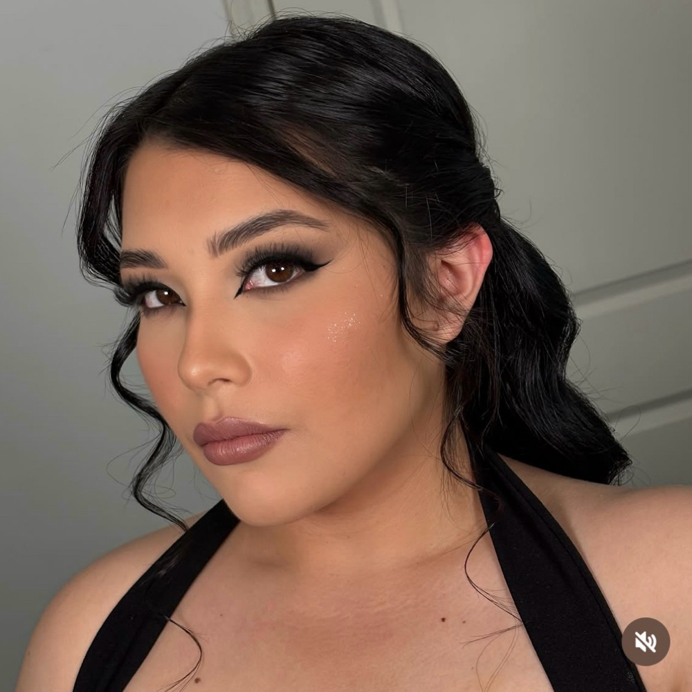 Social Package at Andrea R PRO MUA & Hairstylist in Brownsville, TX