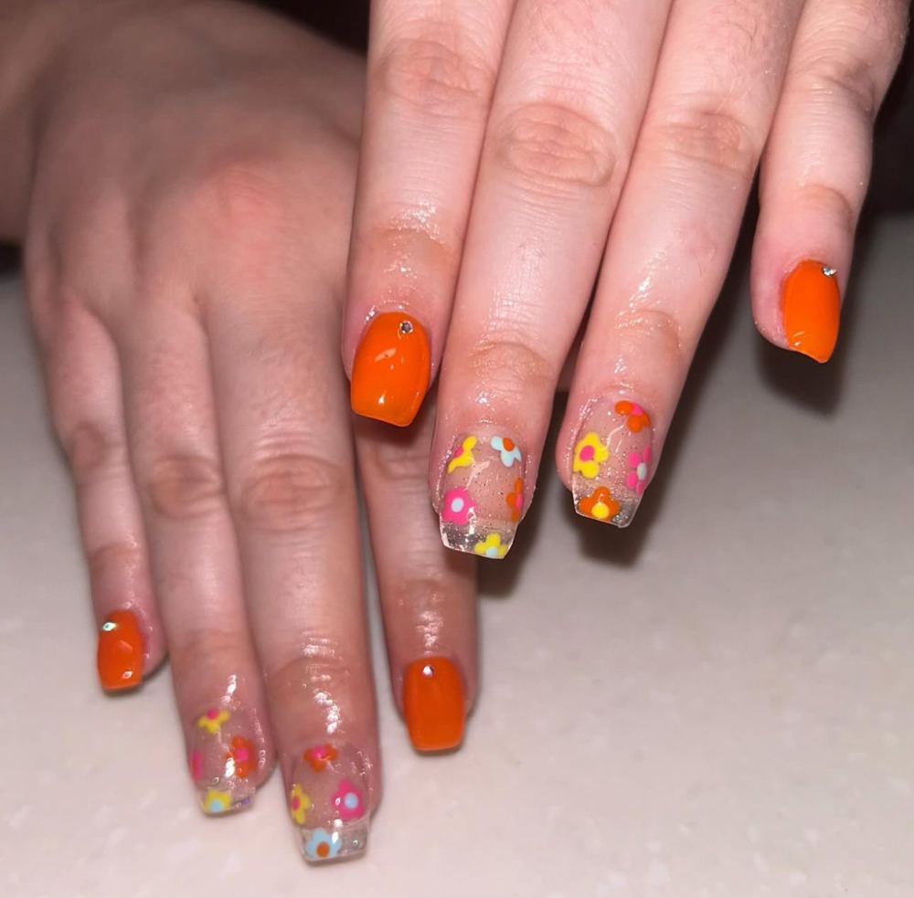 Acrylic Full Set w/ Simple Nail Art