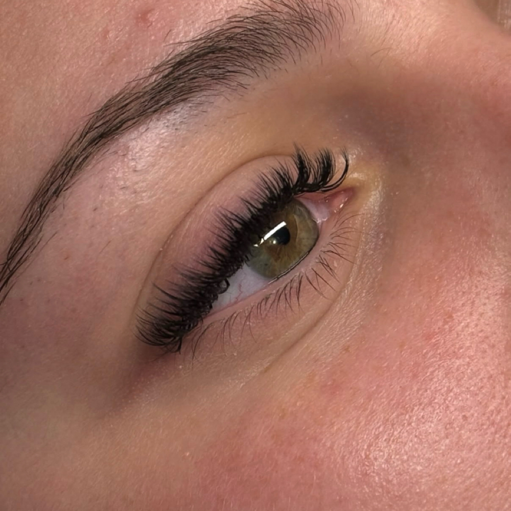 Hybrid Set at Ciao Bella Lashes in Arlington, NY