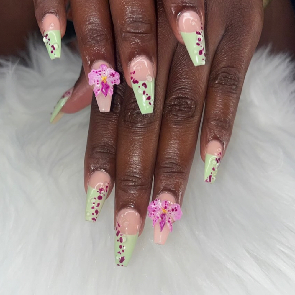 Complex Art at Starr Struck Nails in Denver, CO