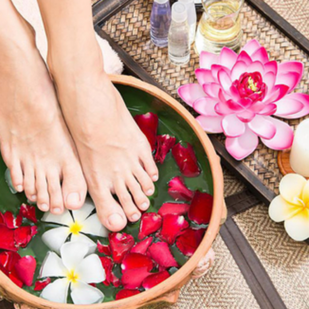 Luxury Spa Pedicure at T&Y Nails Spa