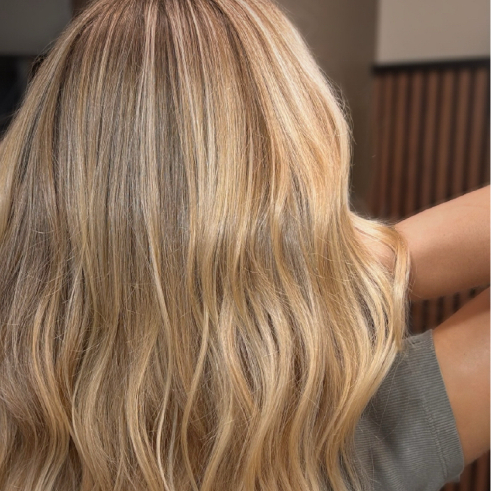 full blonde at hairxellarose in Kansas City, MO