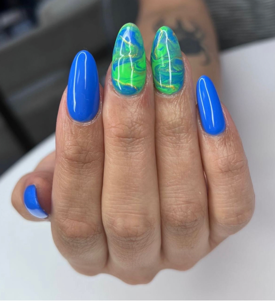 Marble nail design at Brilliance Hair salon in Glendale, CA