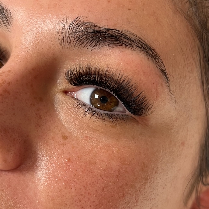 Lash Extensions - 3 WEEK FILL