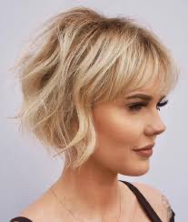 Woman’s Haircut With Style