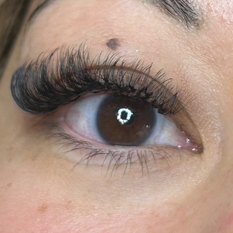 Hybrid Full Set at Moody Esthetics MN in Eden Prairie, MN