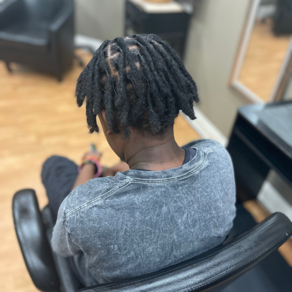 Starter Locs at Styles by De LLC in Chicago, IL