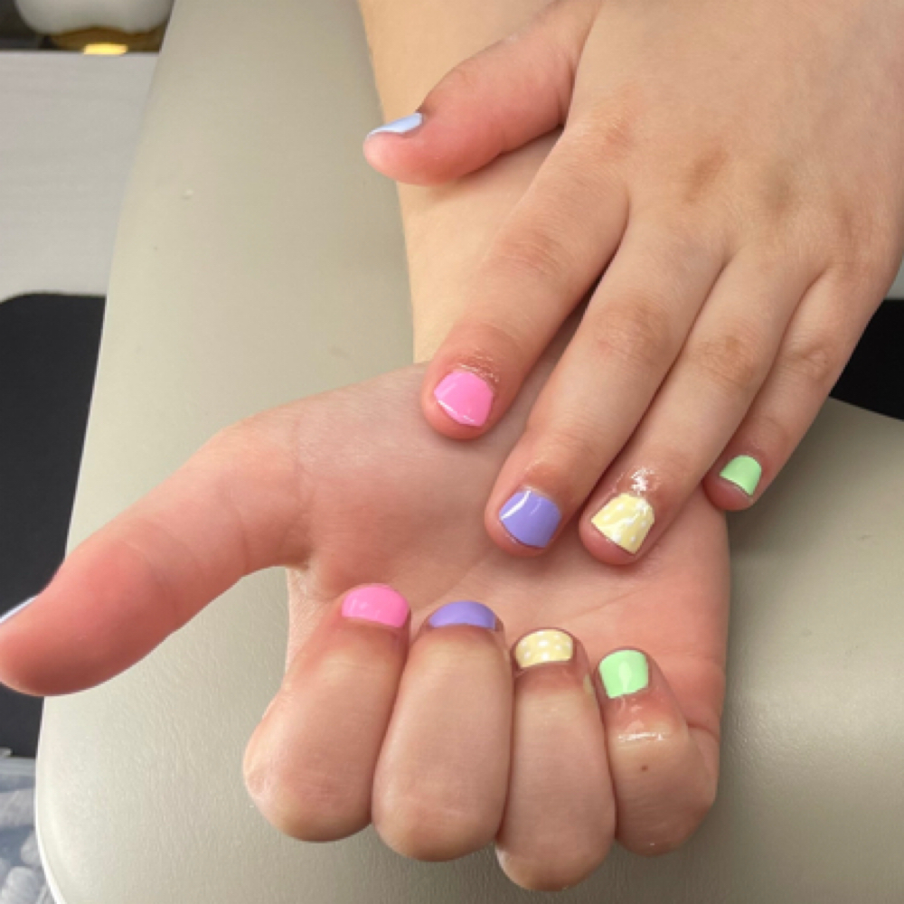 Kids Mani at taylor kraft in great bend, KS