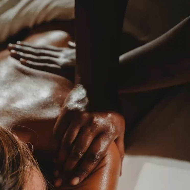 Complimentary Massage at Glow Up Detroit in Southfield, MI