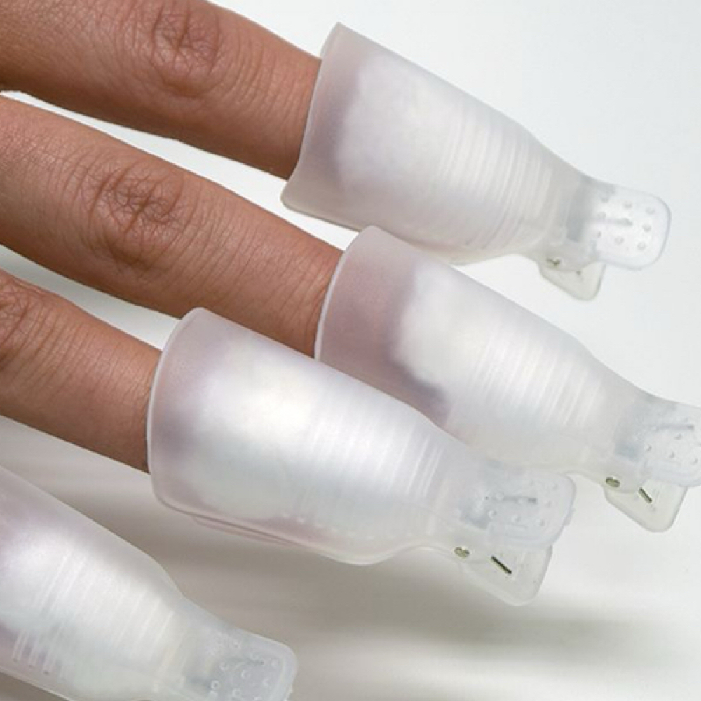 Soak Off at The Spot Beauty in Phoenix, AZ