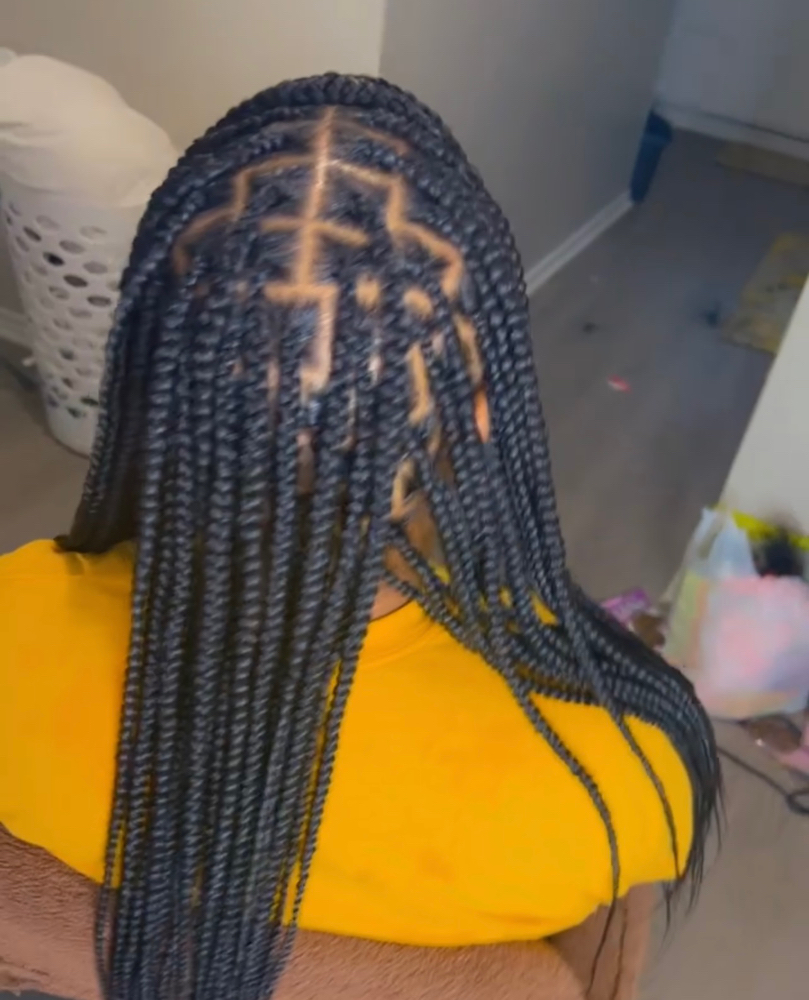 Medium Knotless (midback)
