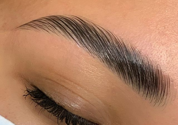 Brows Lamination + Tint