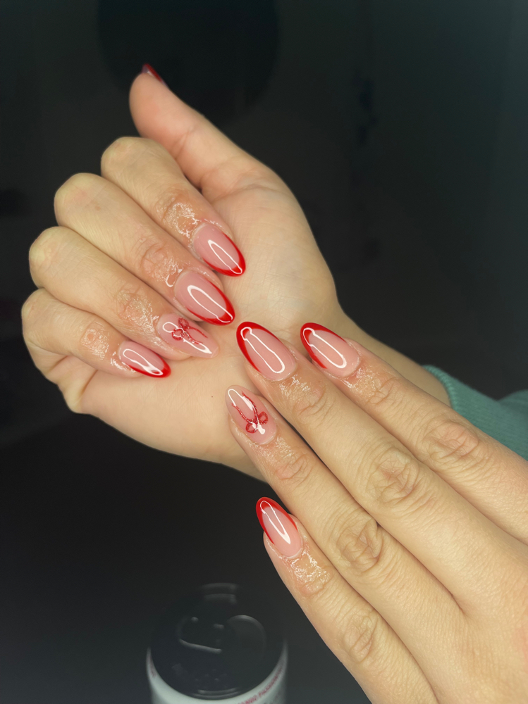Short Almond Acrylics