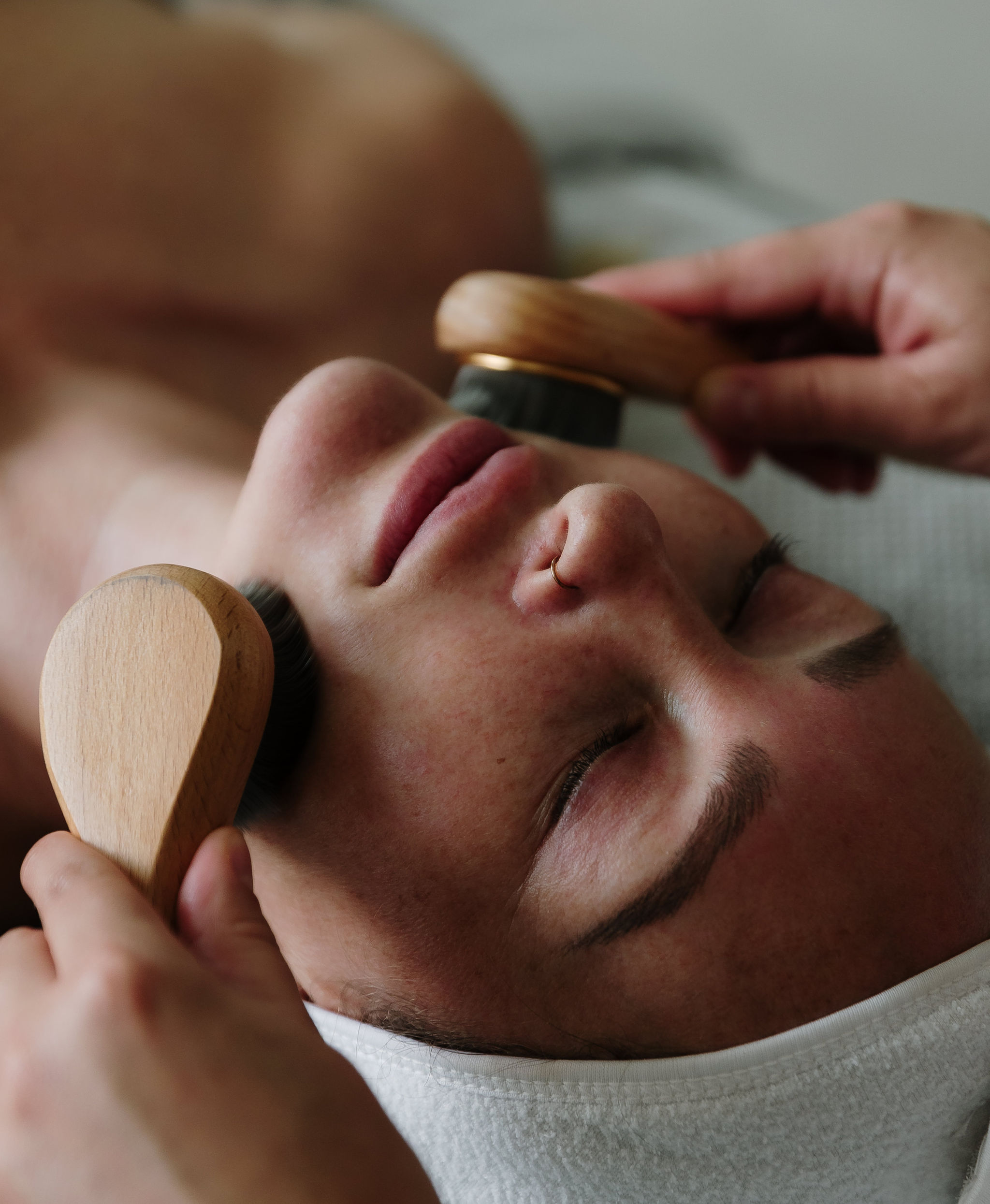 Manual Lymph Drainage (MLD) Facial