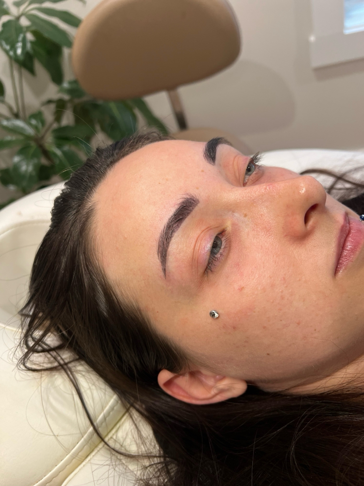 Brow Tint