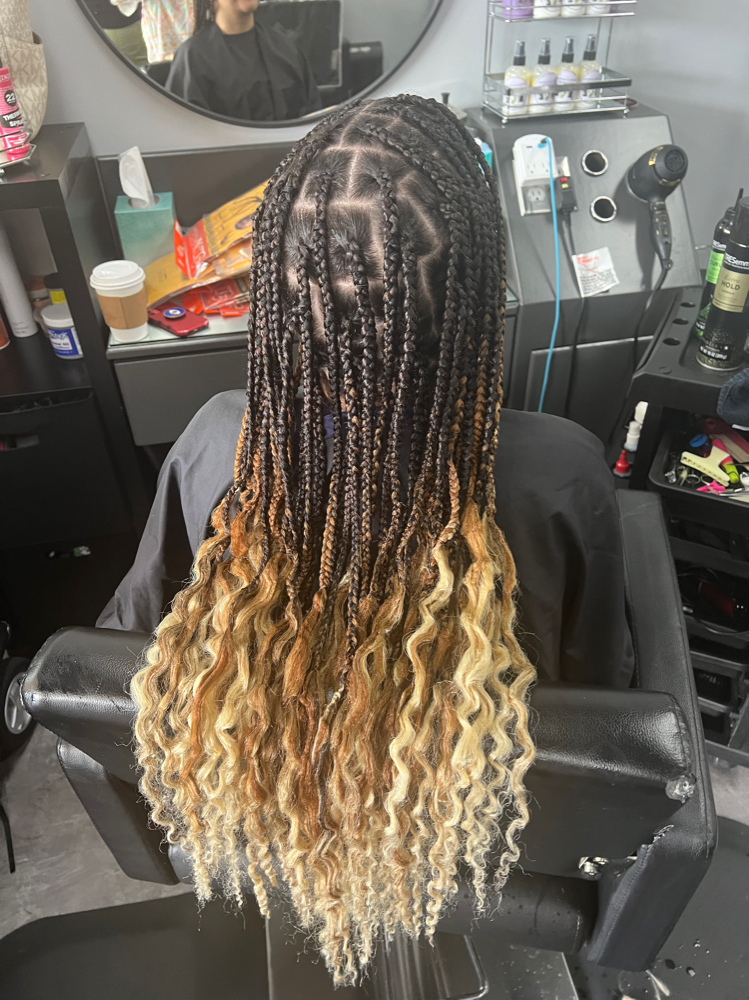 Long Knotless Box Braids