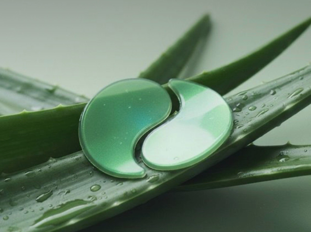 Eye Mask at Exquisite Wax Bar in Winter Garden, FL