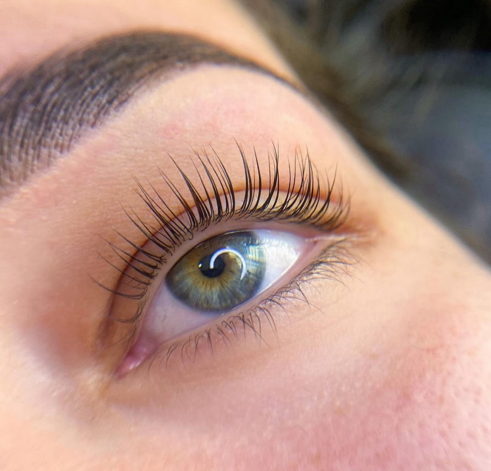 Lash Lift + Tint