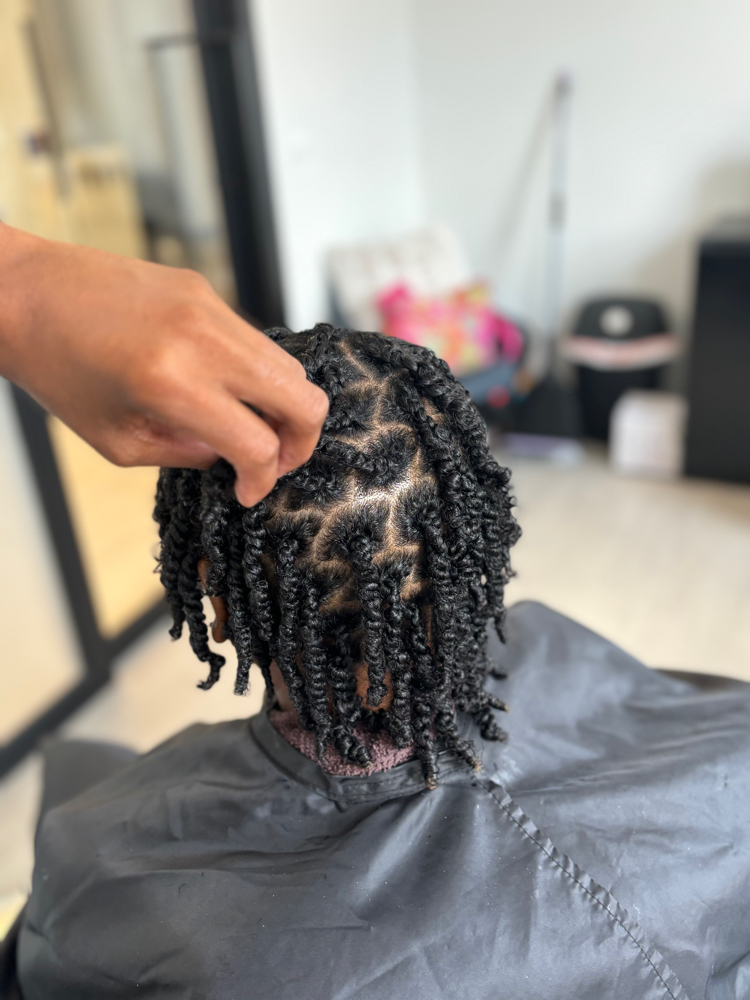 Two strand twist (Braid start)