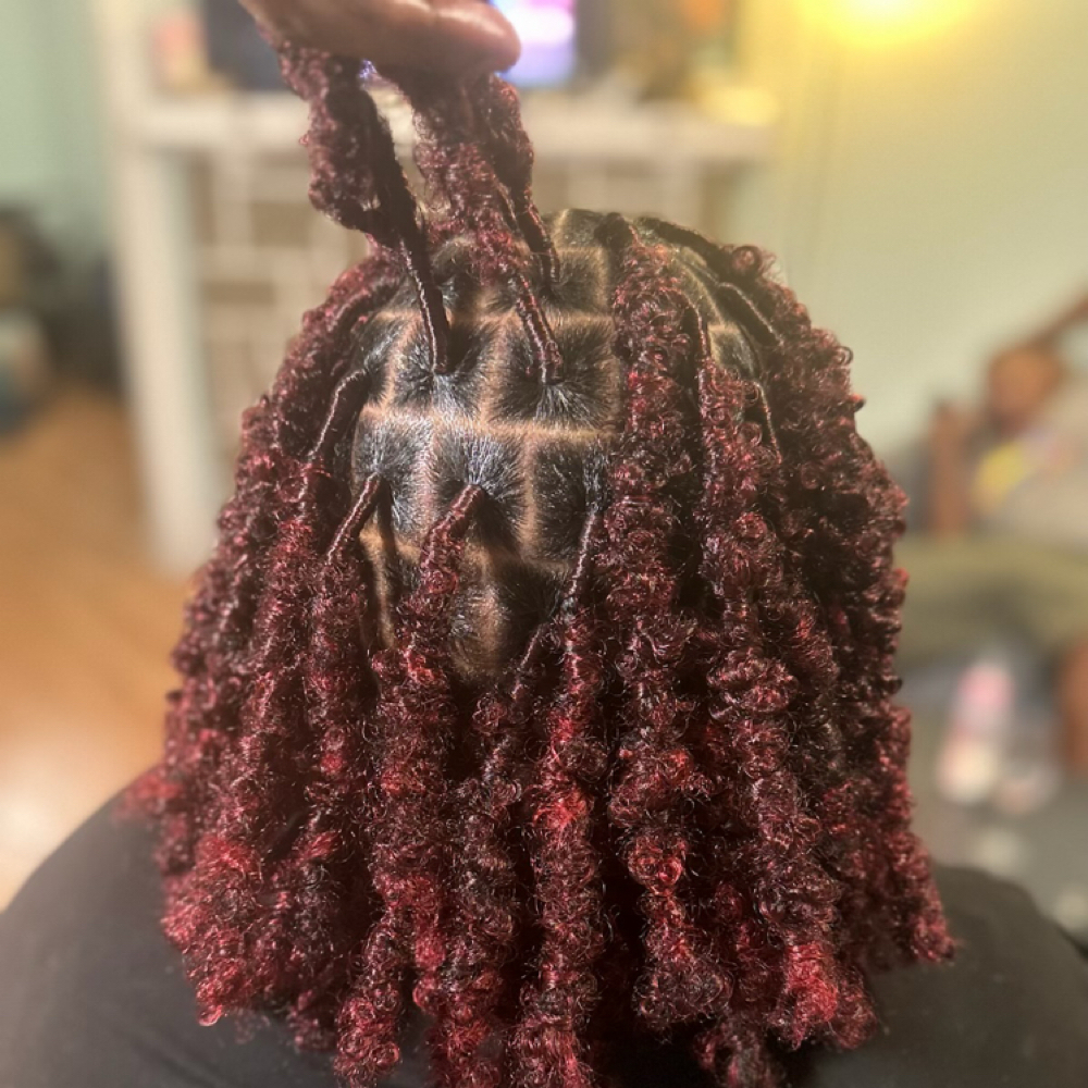 LOC BAR(FAUX LOC COLLECTION) at The Balanced Crown LLC in Philadelphia, PA