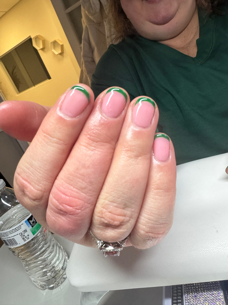 Gel Manicure W/design
