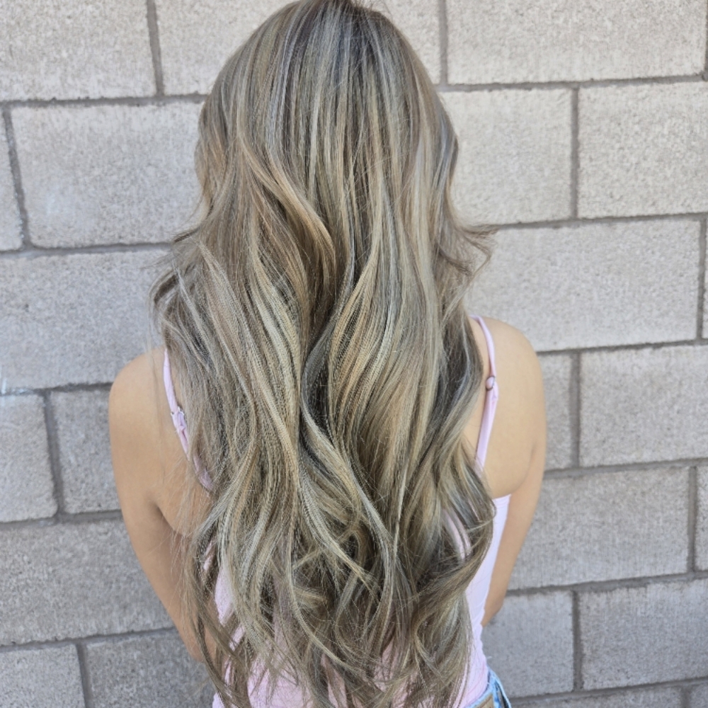 Custom Weaves Ombre Full Service at Hot Rodz Hair Salon in Bakersfield, CA
