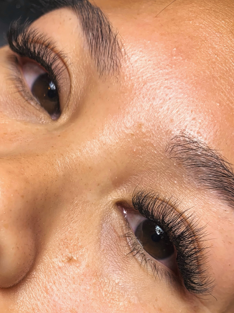 Hybrid Lash Extensions