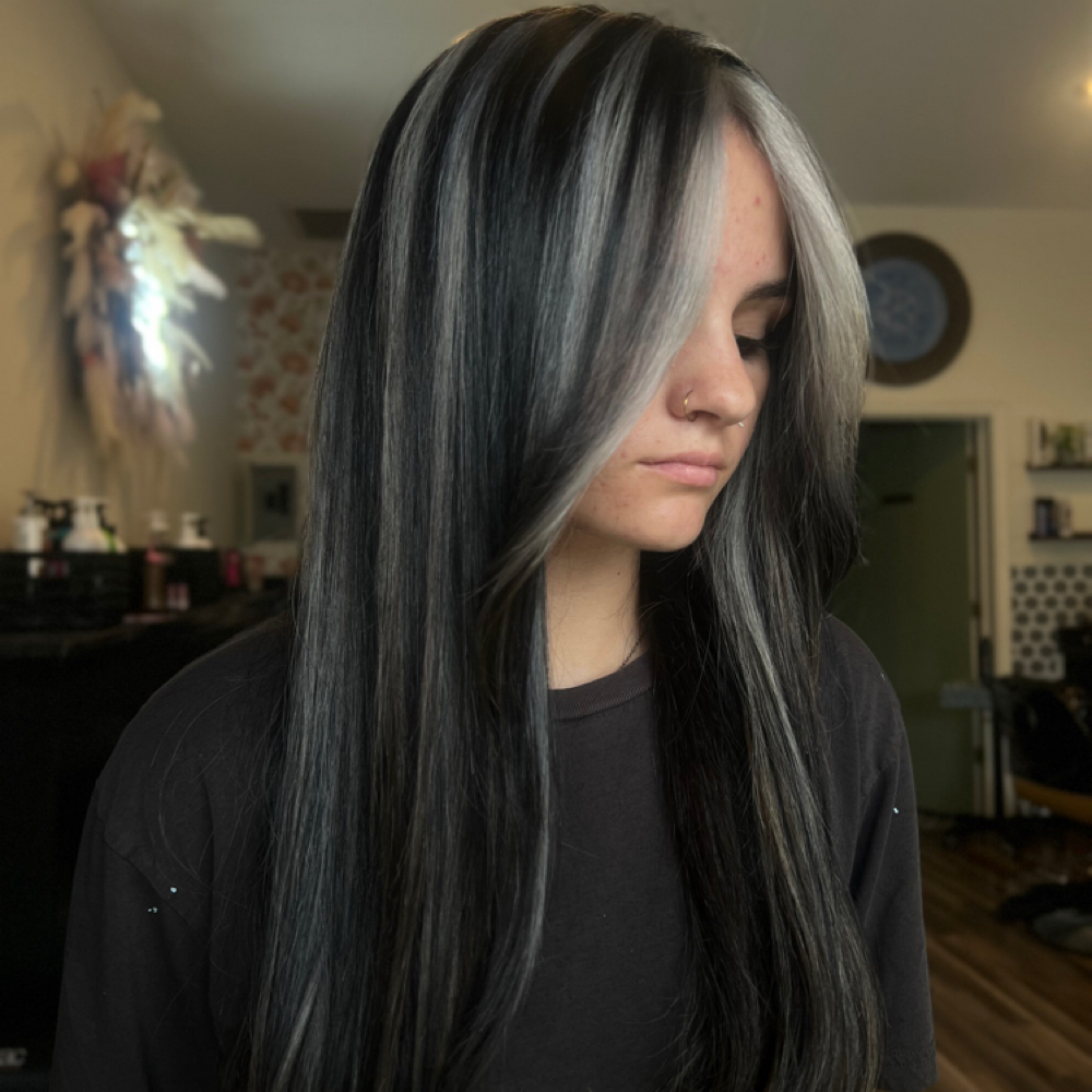 Consultation at New Moon Studio in Southaven, MS