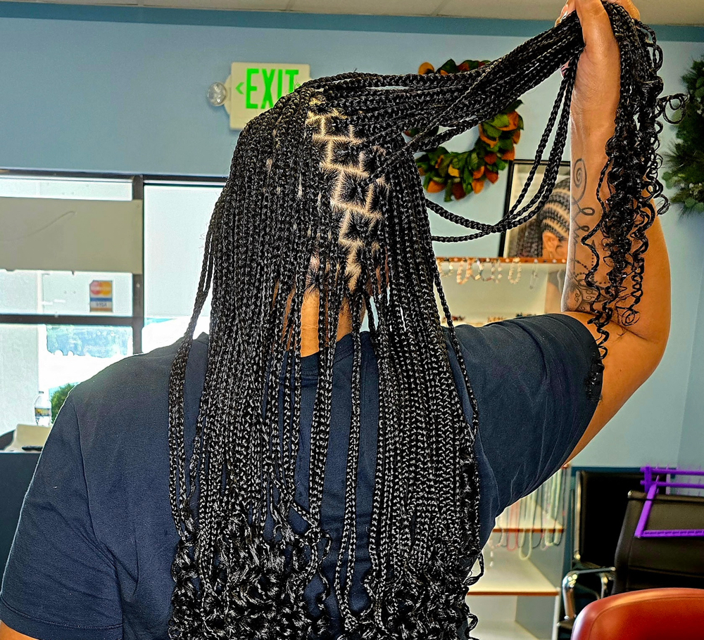 Cornrows at Hair salon in MD, MD
