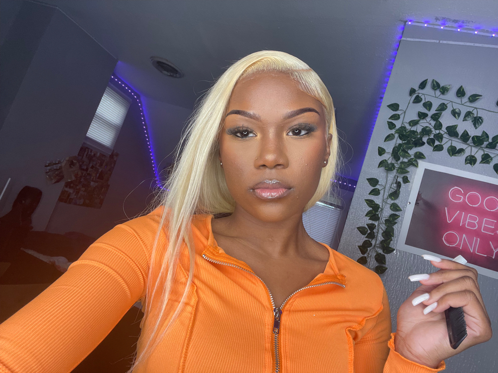 Naked Glam
