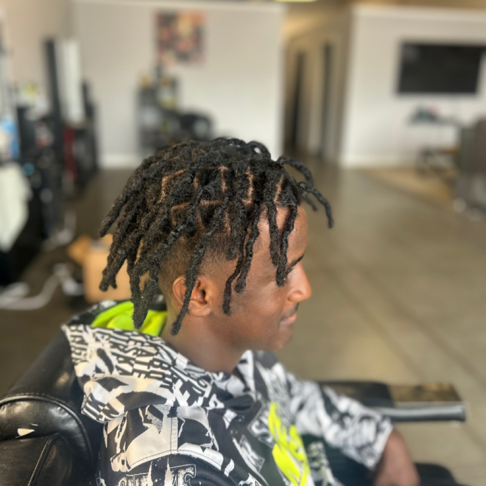 Starter Locs (Crochet) Half Head at KenzKuts in Eau Claire, WI