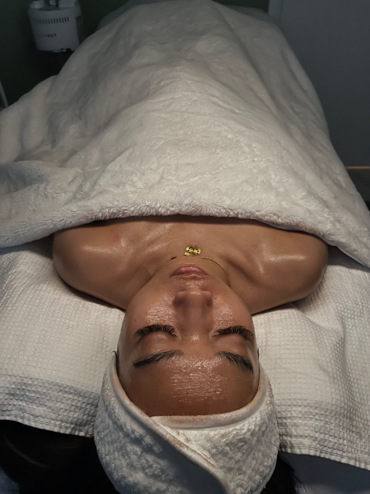 Sunshine Custom Facial