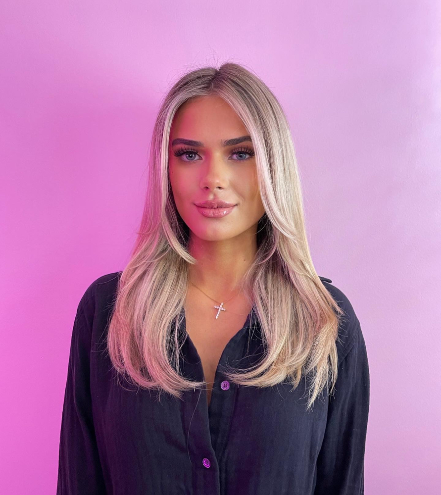 Full Highlight & Haircut+Blowout
