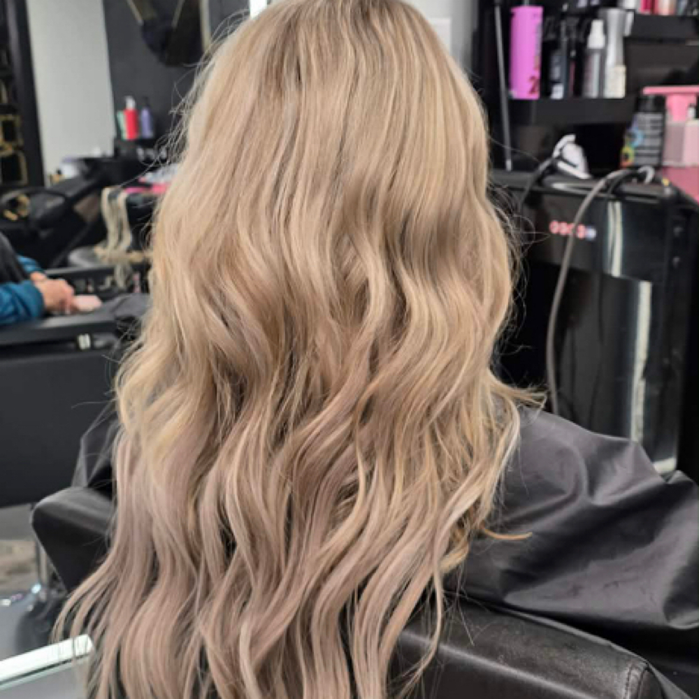 Extension Install with Hailey at Grand Ave Beauty Co. in Beloit, WI