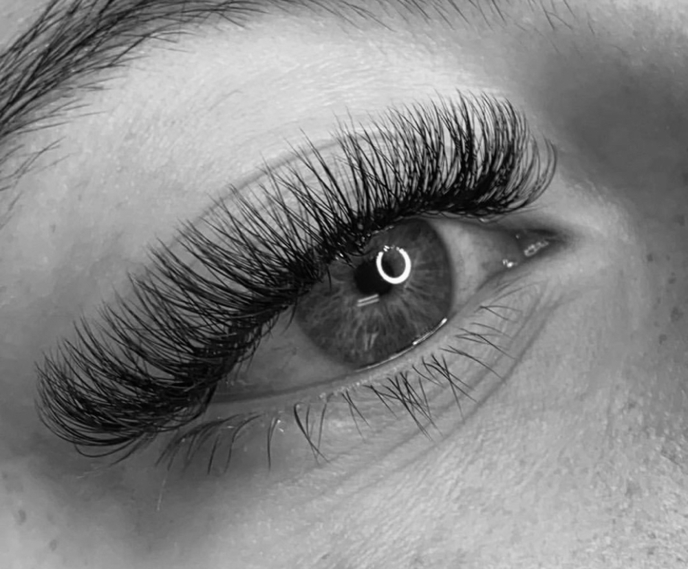 Volume Full Set at Lashed by Jenna in Mineral Ridge, OH