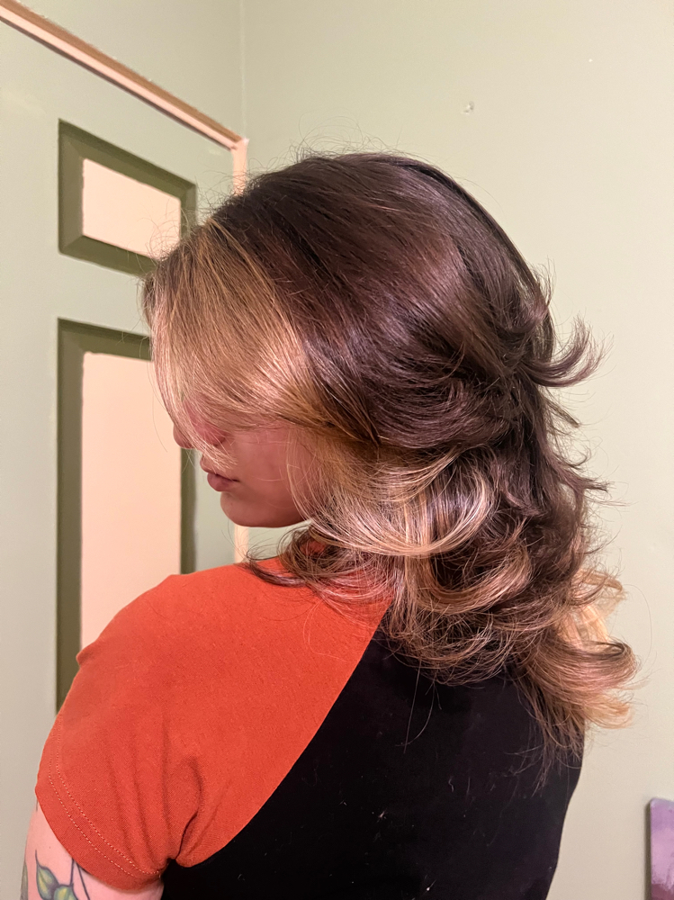 Mini Light / Face Frame at Maxx Lee Studio in Staten Island, NY