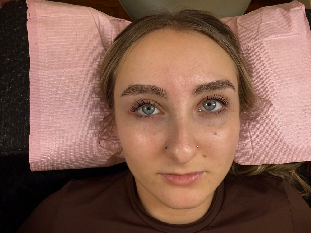 Eyelash lifts + tint💕