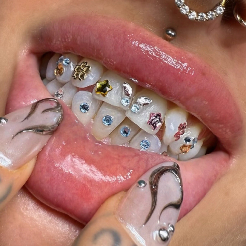 MAY 9 TOOTH GEM POP UP at The Cozy Crib in New Bedford, MA