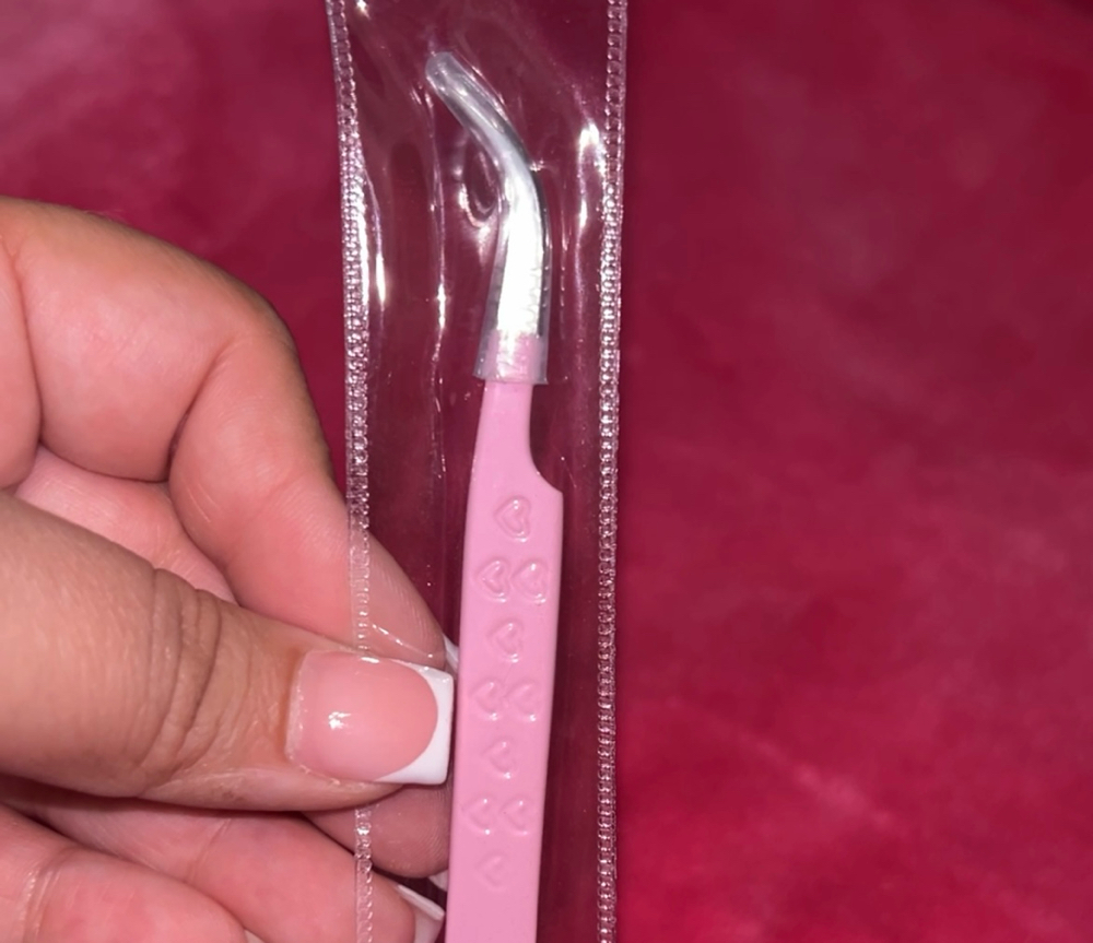 Curved Isolation Tweezer