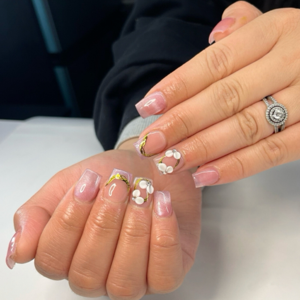 Short Cat Eye + 3D + Chrome at Glossy Nails in Annandale, VA
