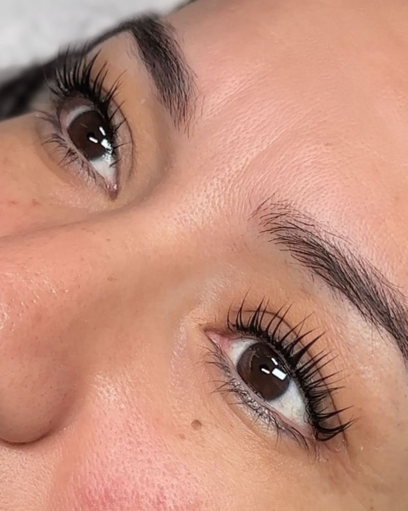 Lash Lift + Tint