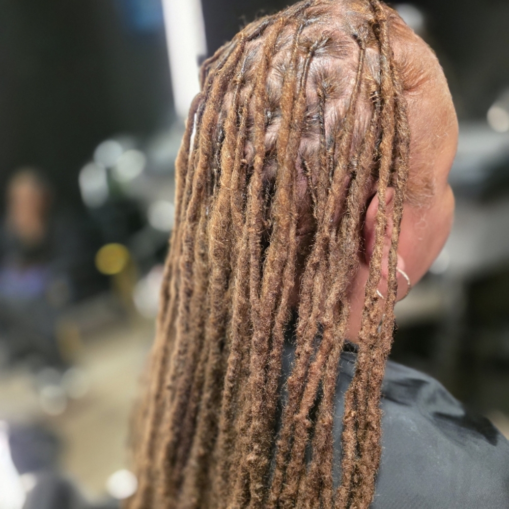 Loc Retwist at Kai'Chanel Beauty Bar in Churchland Virginia, VA