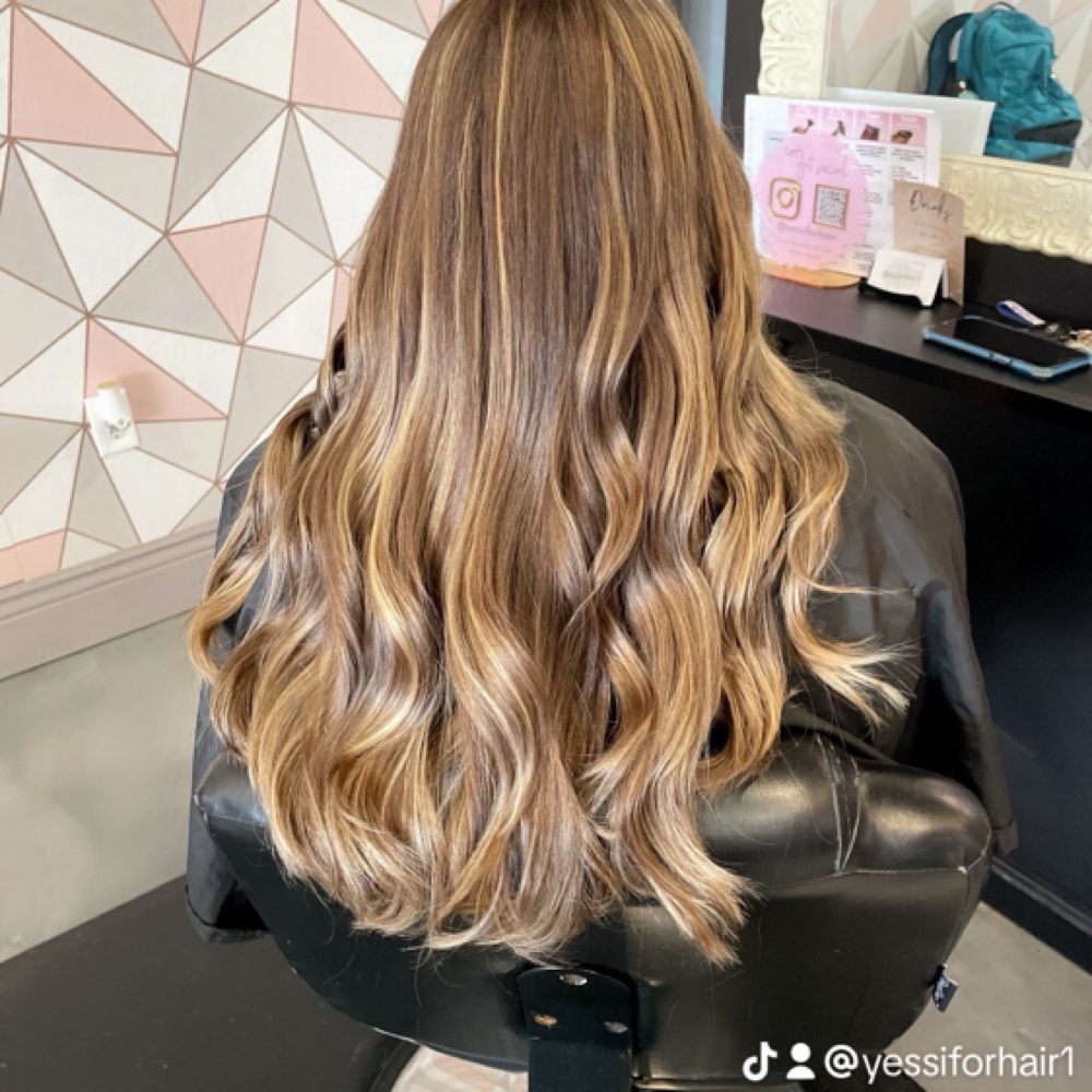 Full Highlights at Yesenia Sandoval at The Modern Mane Room in Fairfield, CA