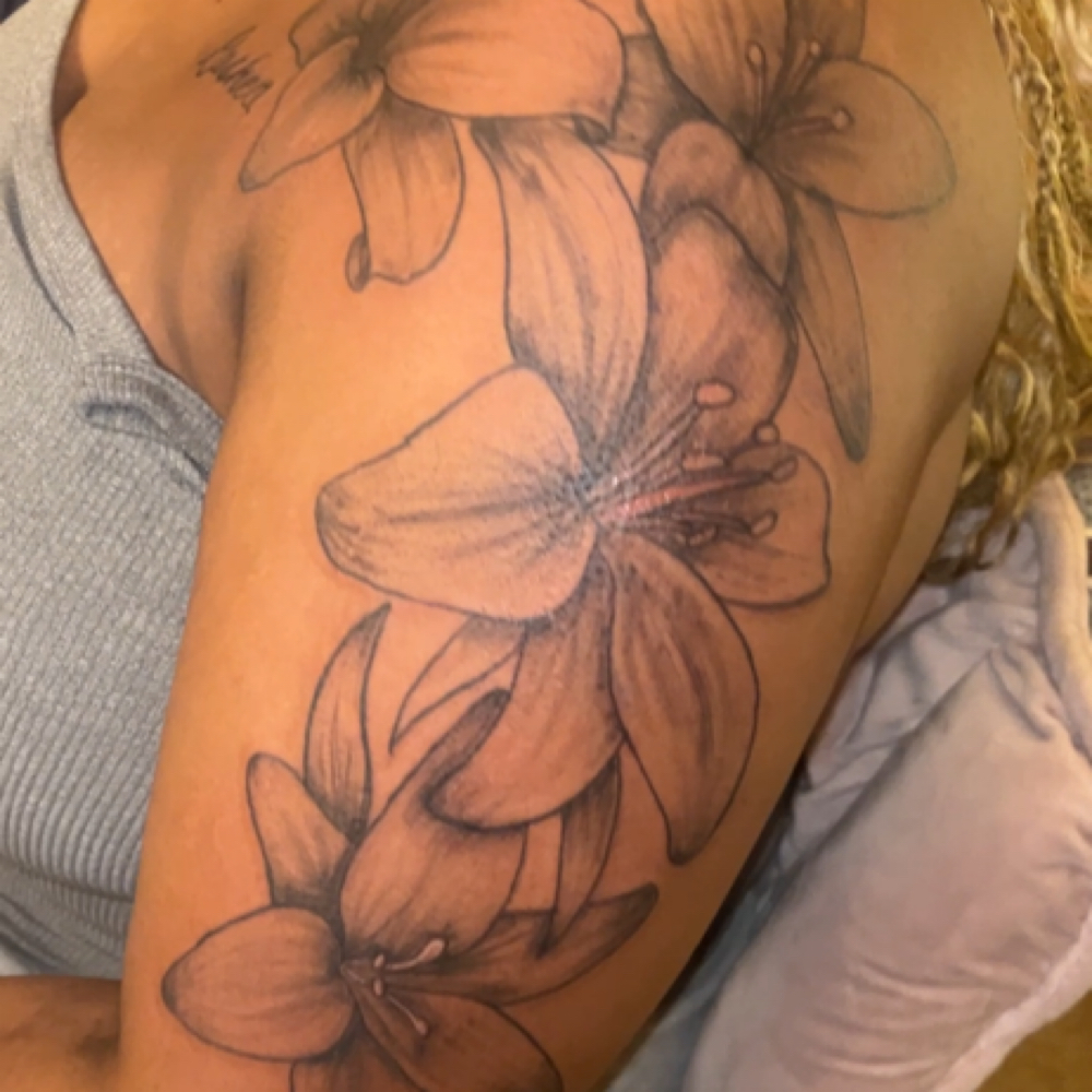 Upper Arm Quarter Sleeve at Abbi’s nails & tats💕 in Milan, TN