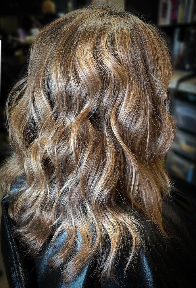 Haircut (with Wash, Blowdry)