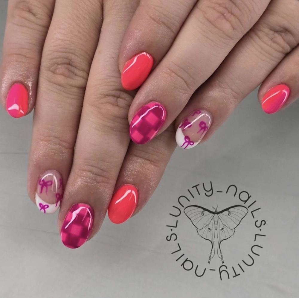 Detailed Nail Art