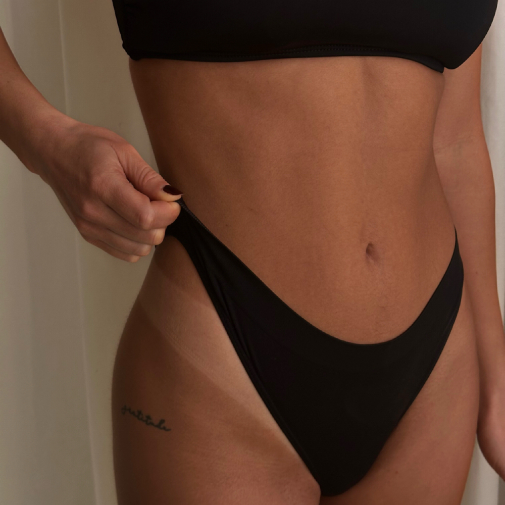MOBILE TAN at KBODY in Auburn, WA