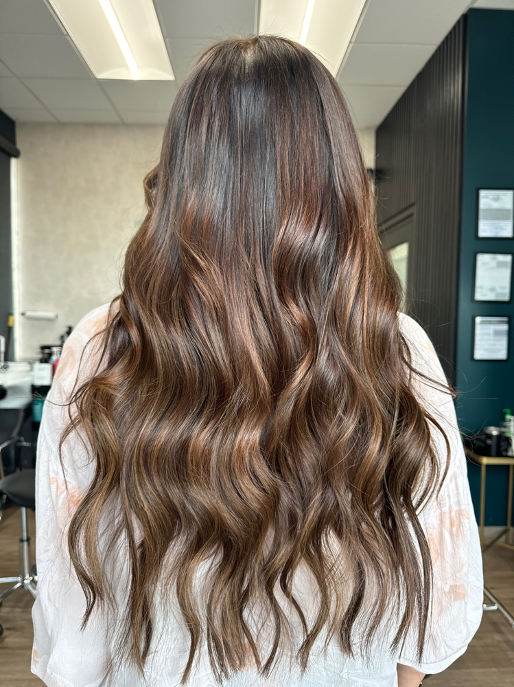 Hand-Tied Hair 24’